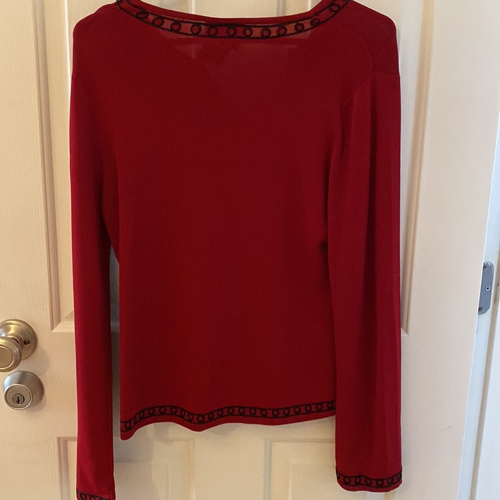 Sweater - Picture 2 of 2